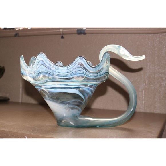 1970s Sooner Glass Multi Color Blue Swirl Swan Bowl with Ruffled Rim - Picture 5 of 9